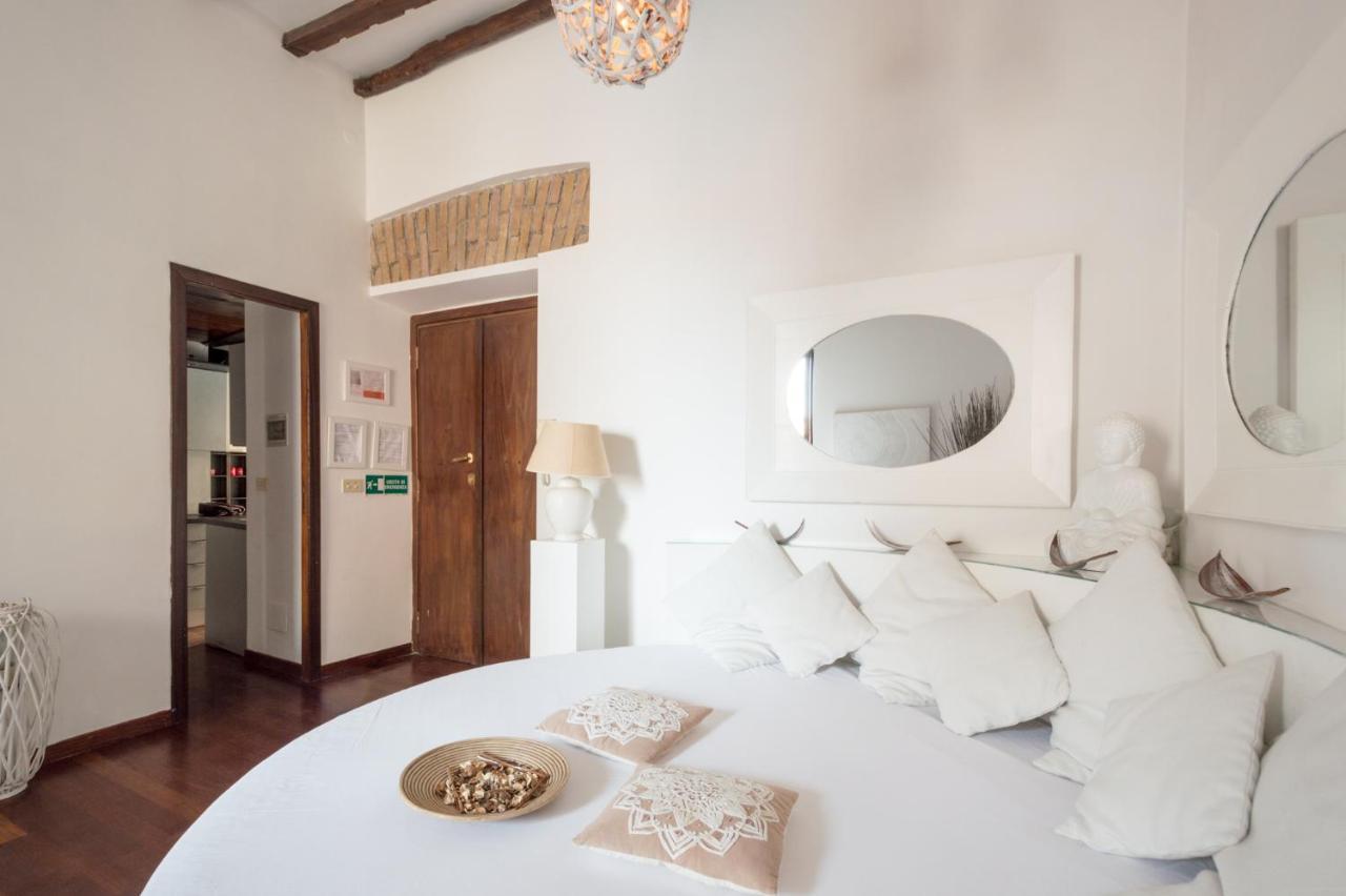 רומא Ghetto Campo Dei Fiori Luxury White Rooms מראה חיצוני תמונה