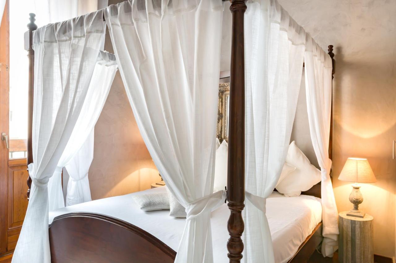 רומא Ghetto Campo Dei Fiori Luxury White Rooms מראה חיצוני תמונה
