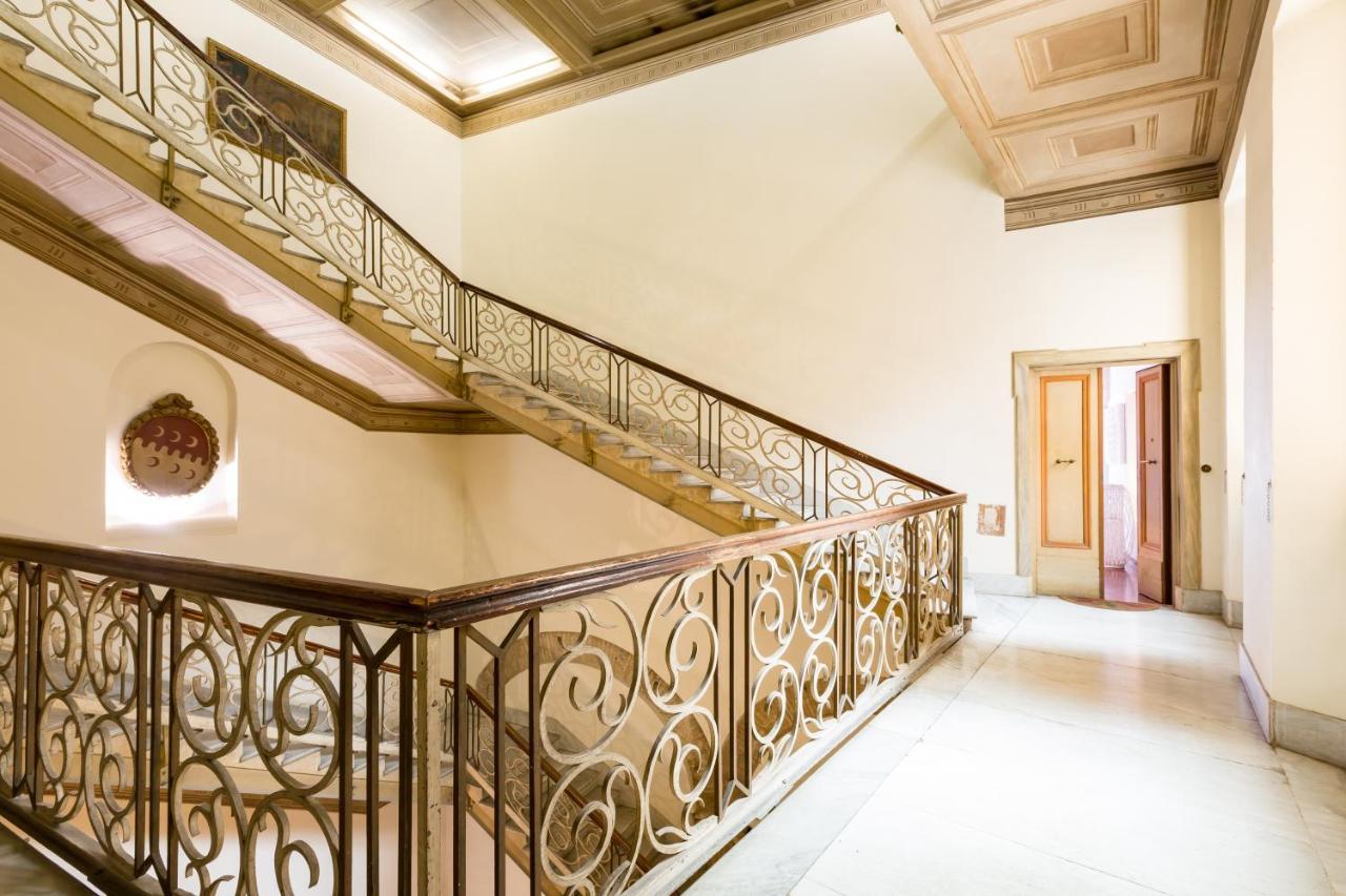רומא Ghetto Campo Dei Fiori Luxury White Rooms מראה חיצוני תמונה